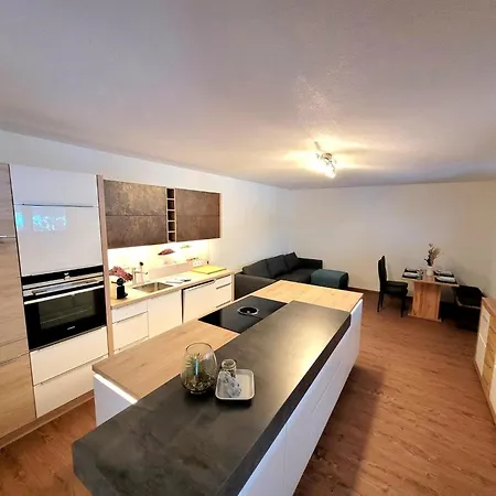 In Pitztal Near Glacier, Cleaning Included Apartment *