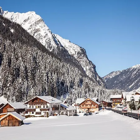 In Pitztal Near Glacier, Cleaning Included Oberlehn