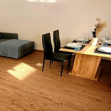 In Pitztal Near Glacier, Cleaning Included Apartment *