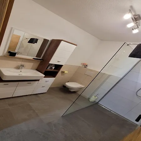 In Pitztal Near Glacier, Cleaning Included Apartment *