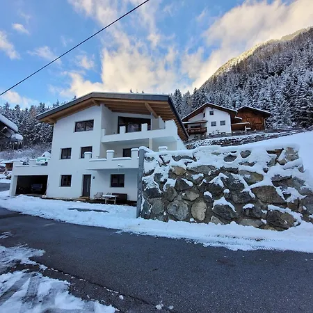 Apartment In Pitztal Near Glacier, Cleaning Included Oberlehn